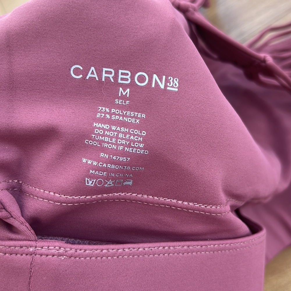 Carbon 38 macrame sports bra sz M